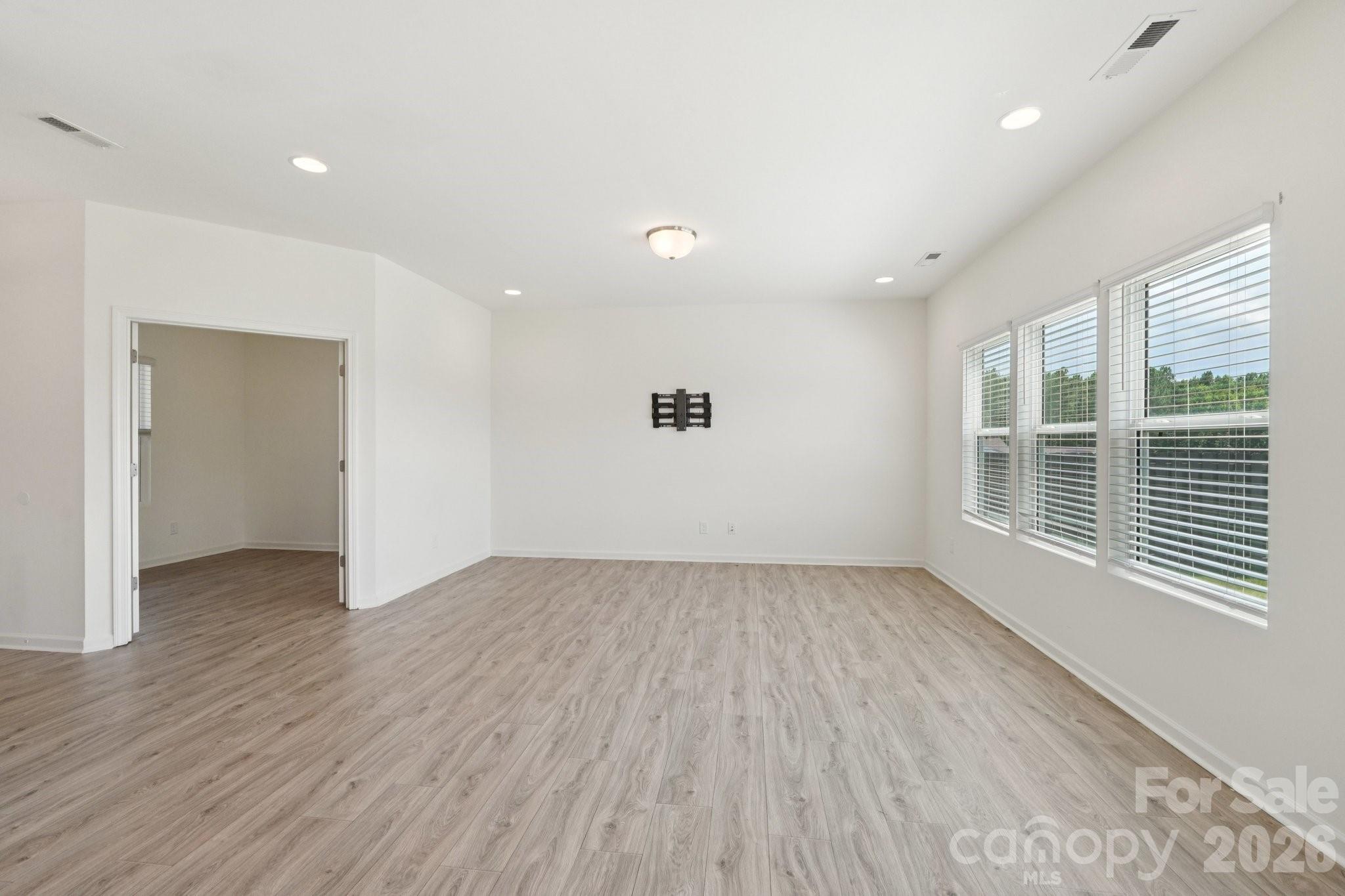 Hidden Lakes - Residential