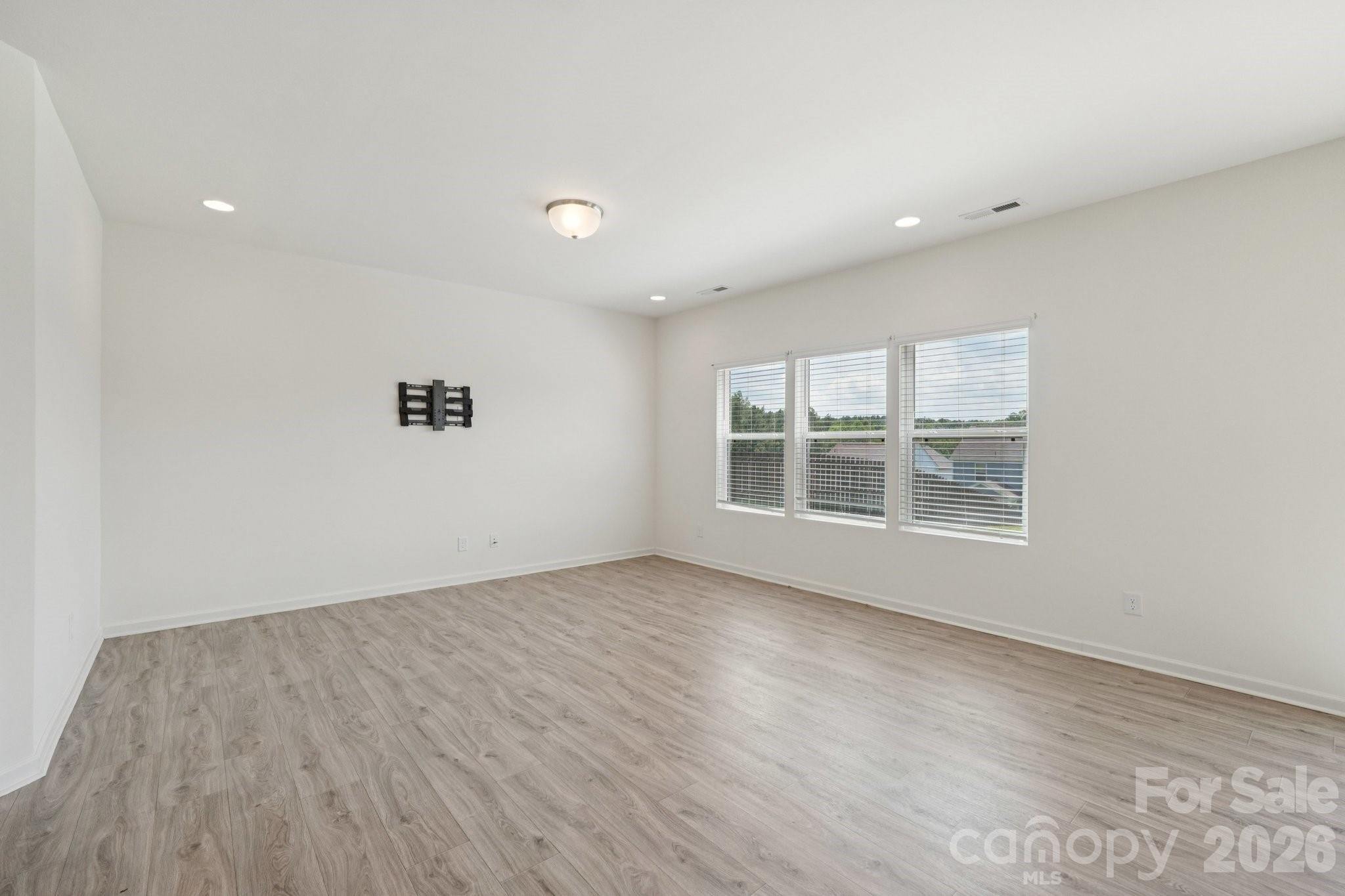 Hidden Lakes - Residential