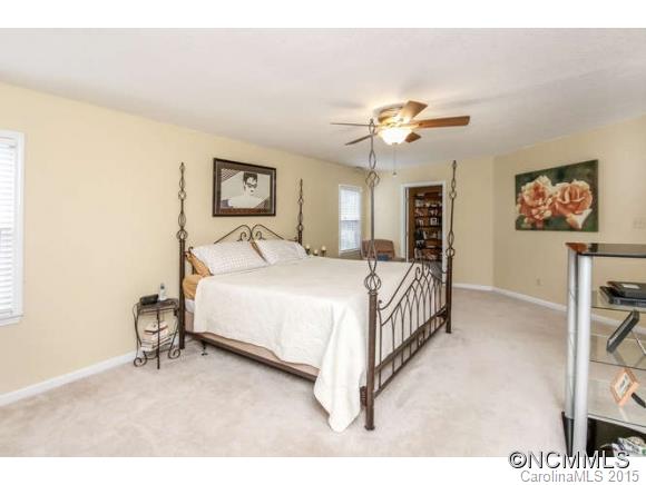 Sweetbriar Grove - Residential