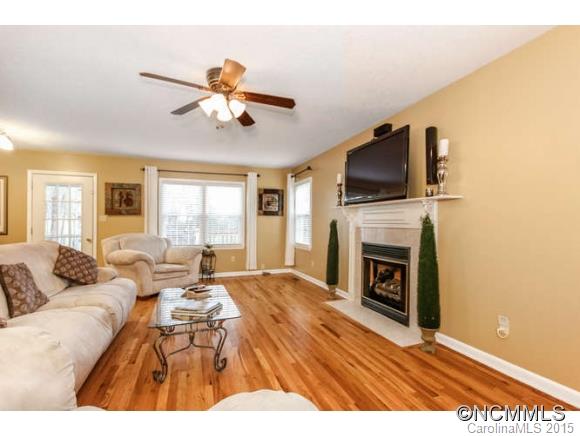 Sweetbriar Grove - Residential