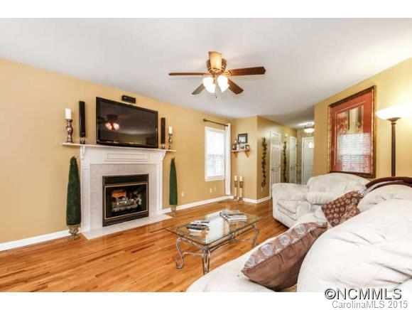 Sweetbriar Grove - Residential