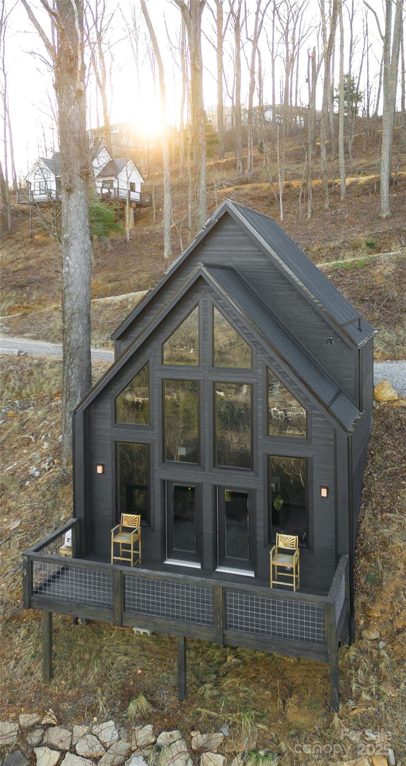 75 Treehouse Haven
