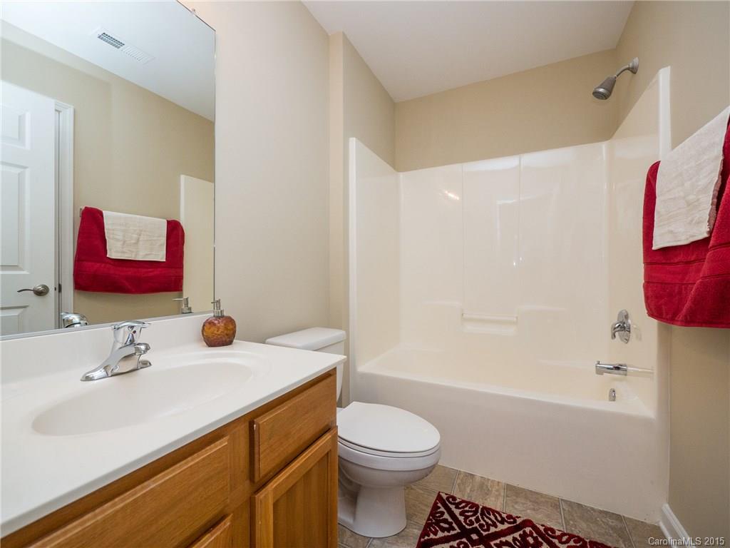 Autumn Cove at Lake Wylie - Residential