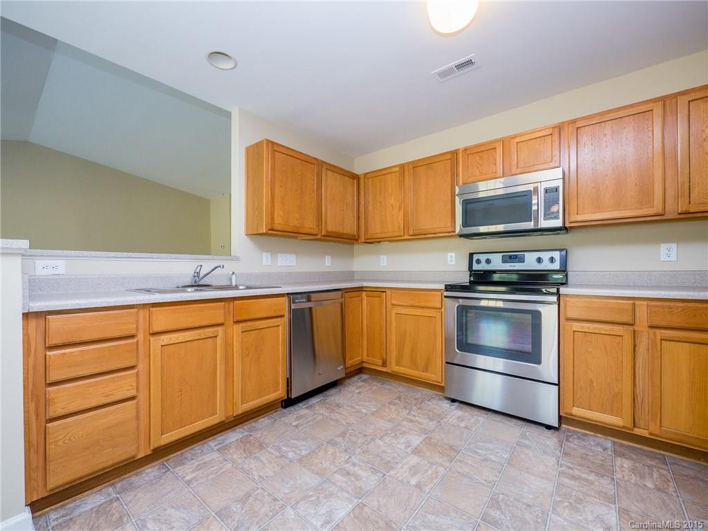 Autumn Cove at Lake Wylie - Residential