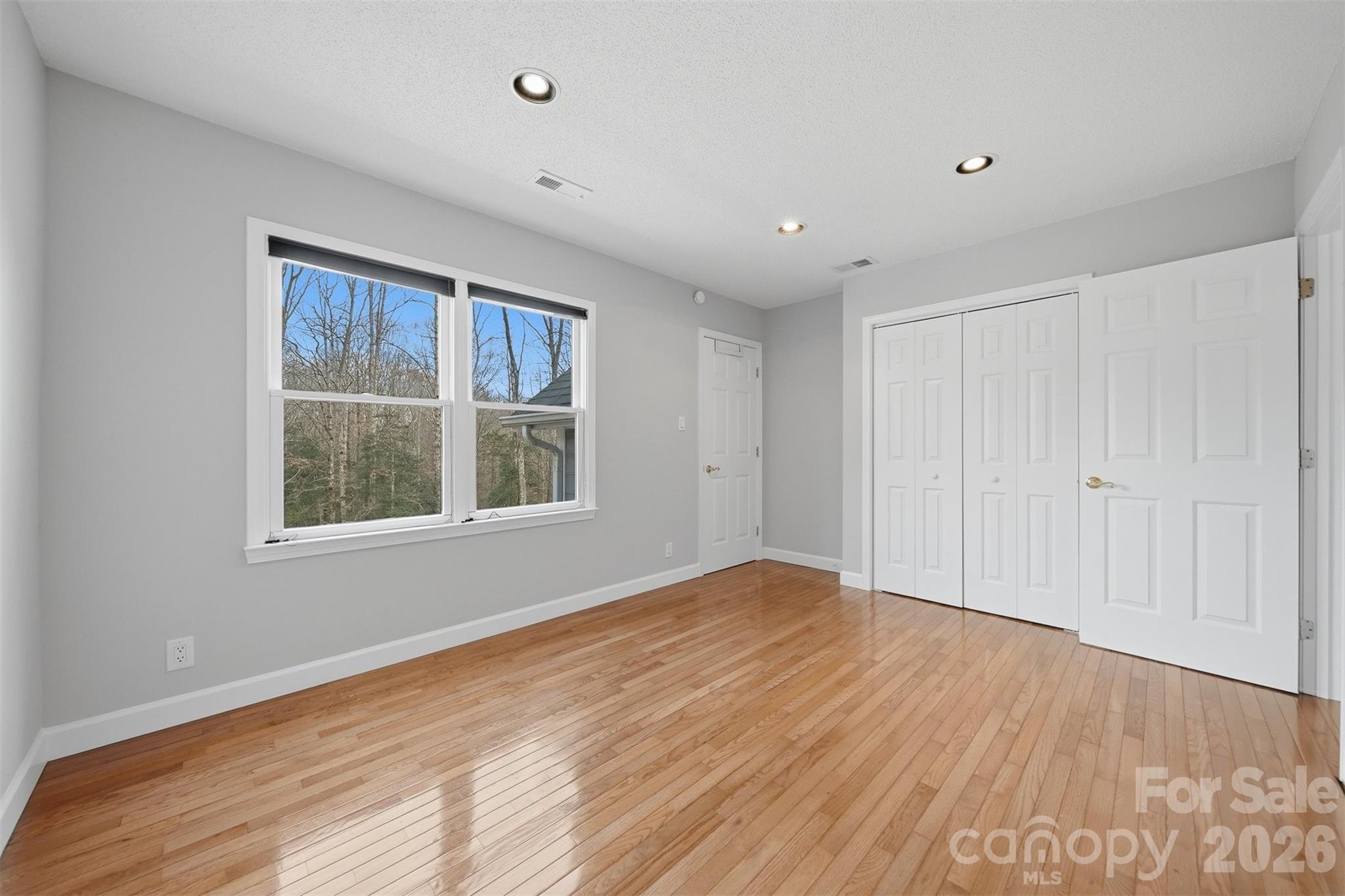 Holly Ridge - Residential