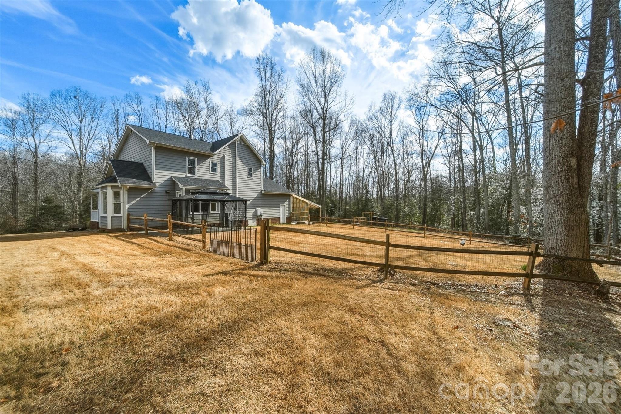 Holly Ridge - Residential