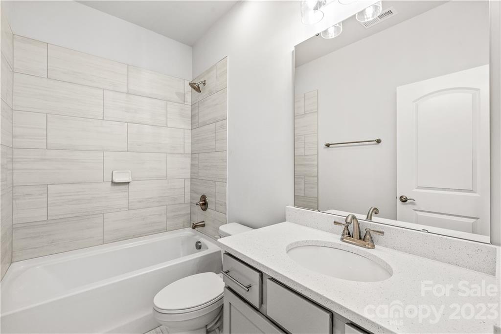 The Villas at Covington - Residential