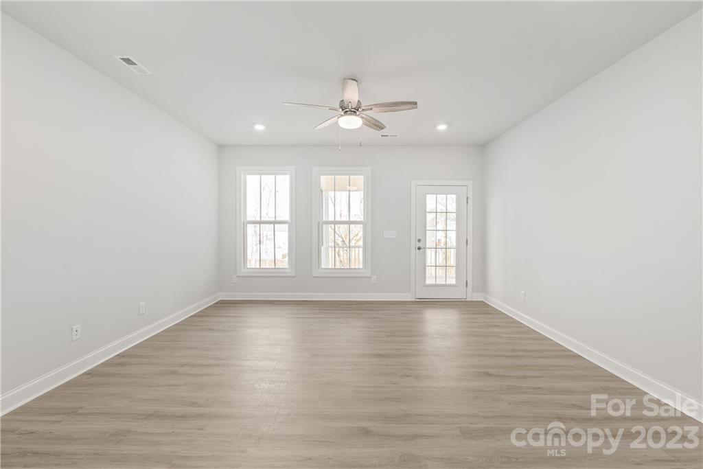 The Villas at Covington - Residential