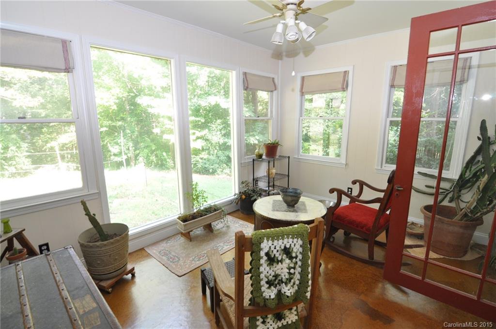 Twin Lakes - Residential