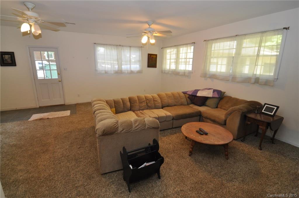 Twin Lakes - Residential