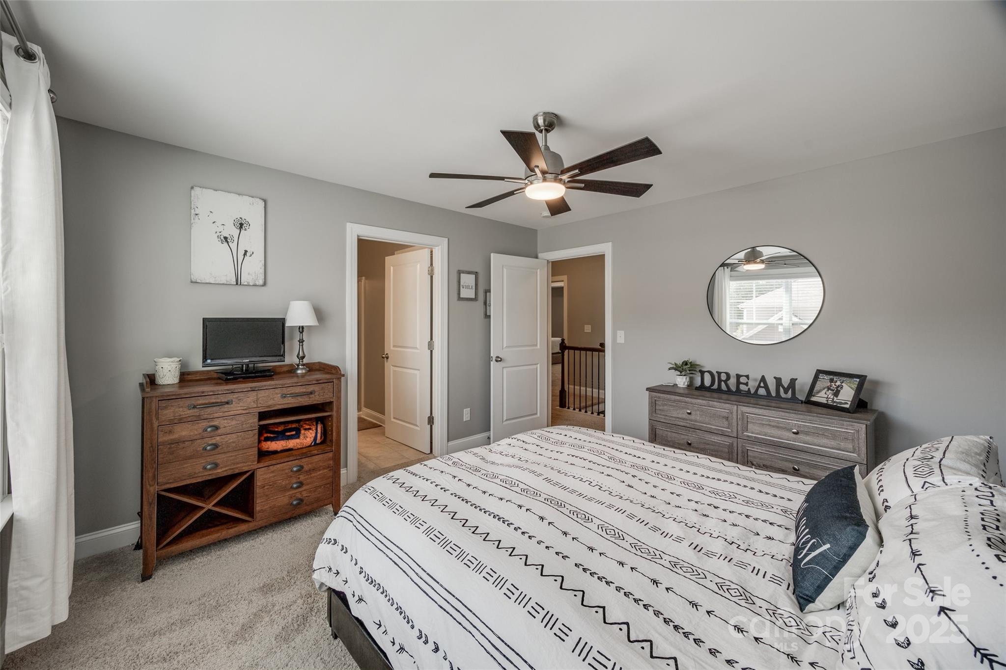 Lake Ridge - Residential