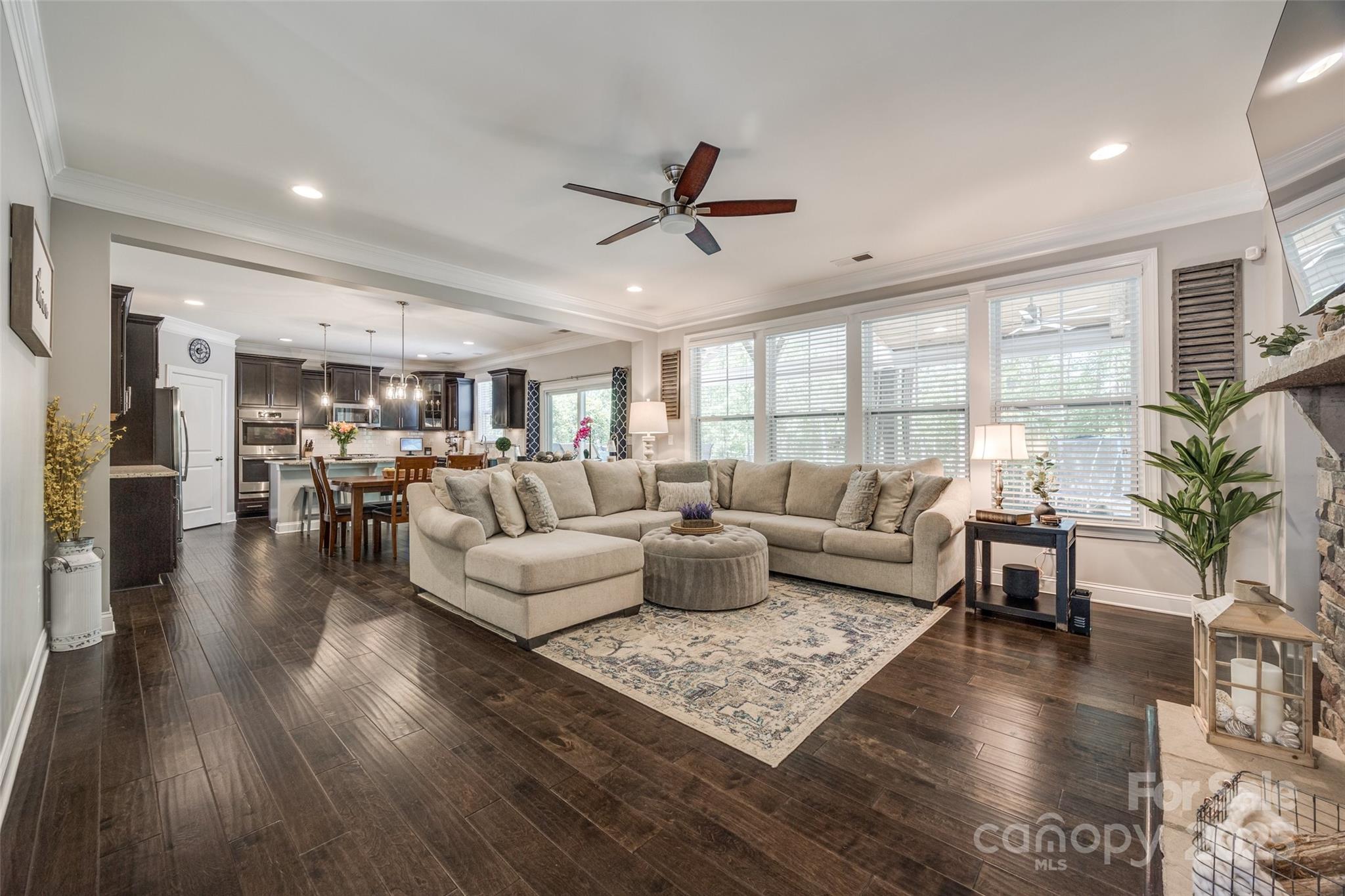 Lake Ridge - Residential