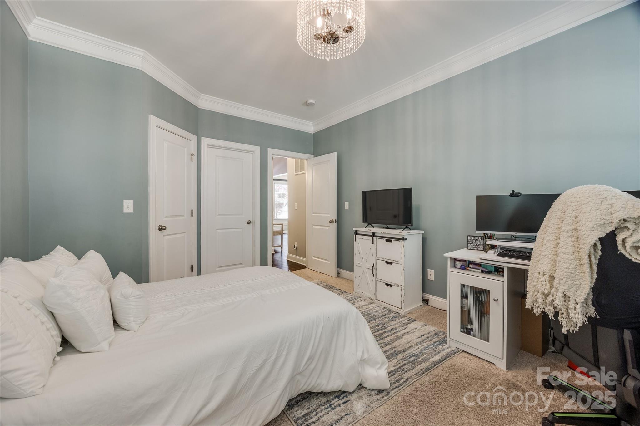 Lake Ridge - Residential