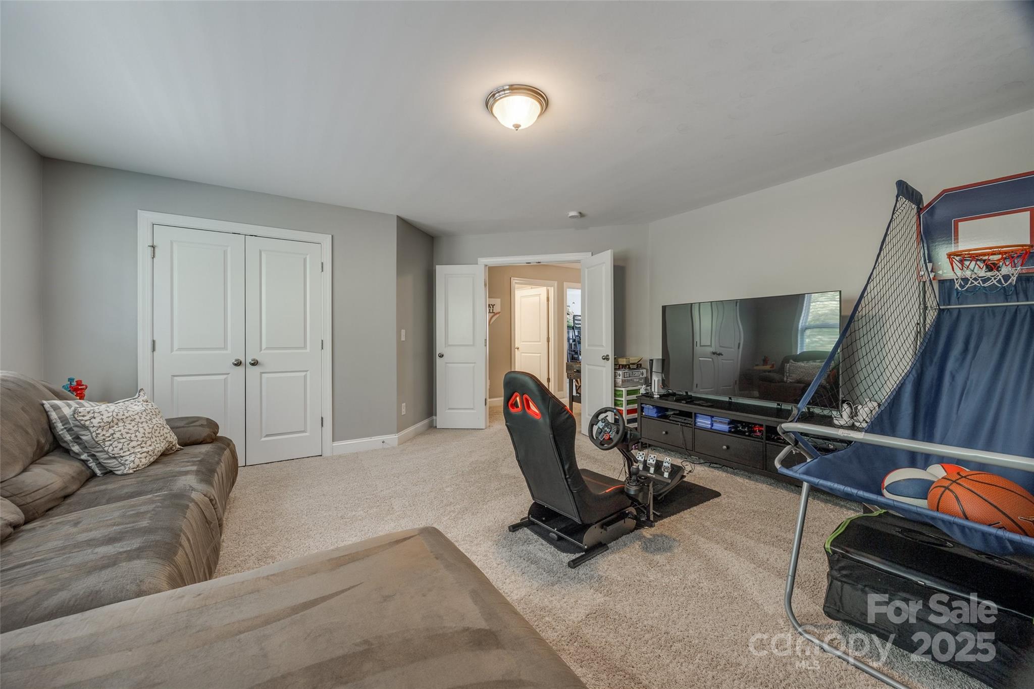 Lake Ridge - Residential