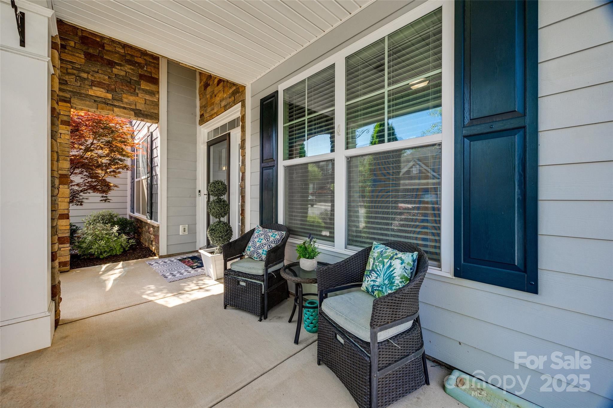 826 Coralbell Way