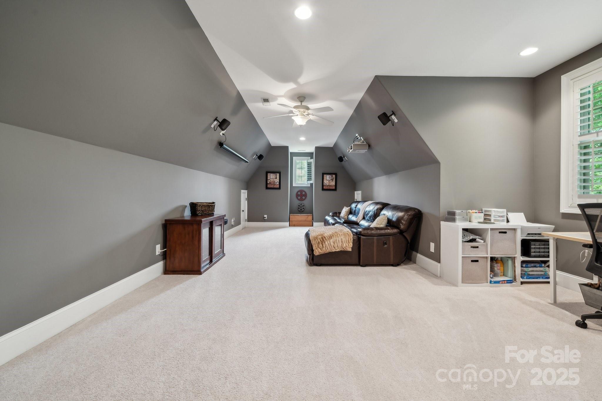 Palm Tree Cove - Residential