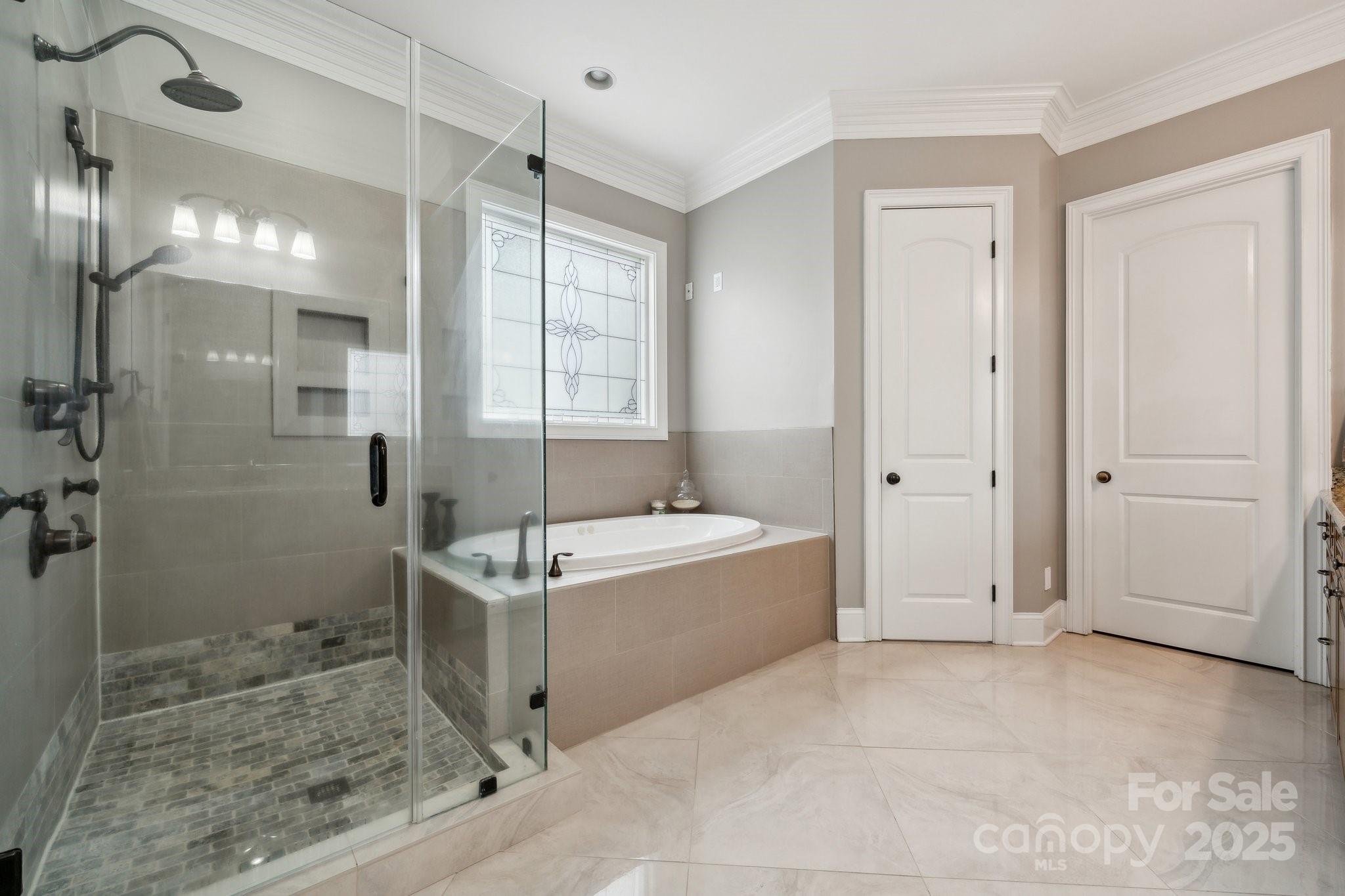 Palm Tree Cove - Residential