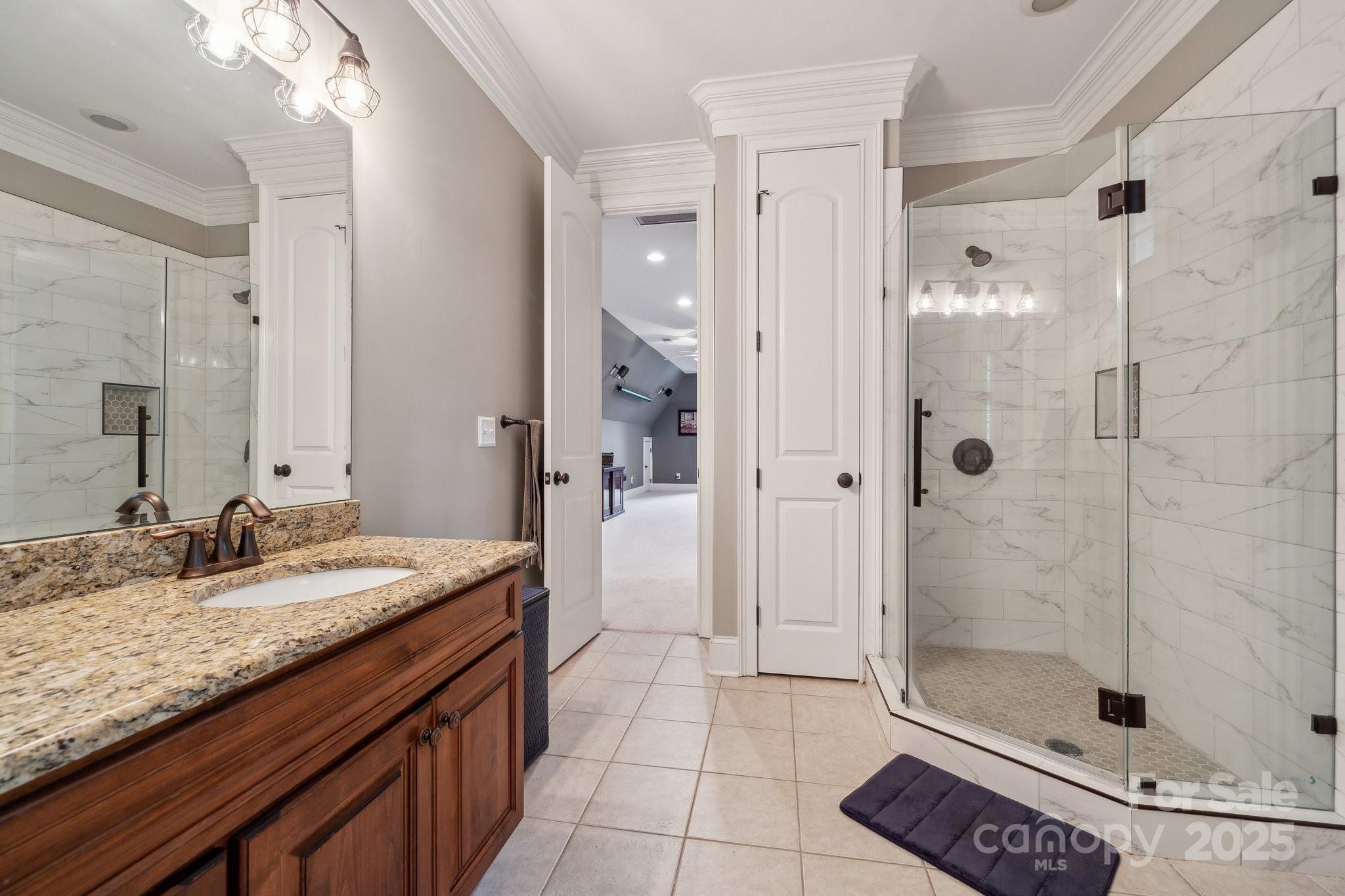 Palm Tree Cove - Residential