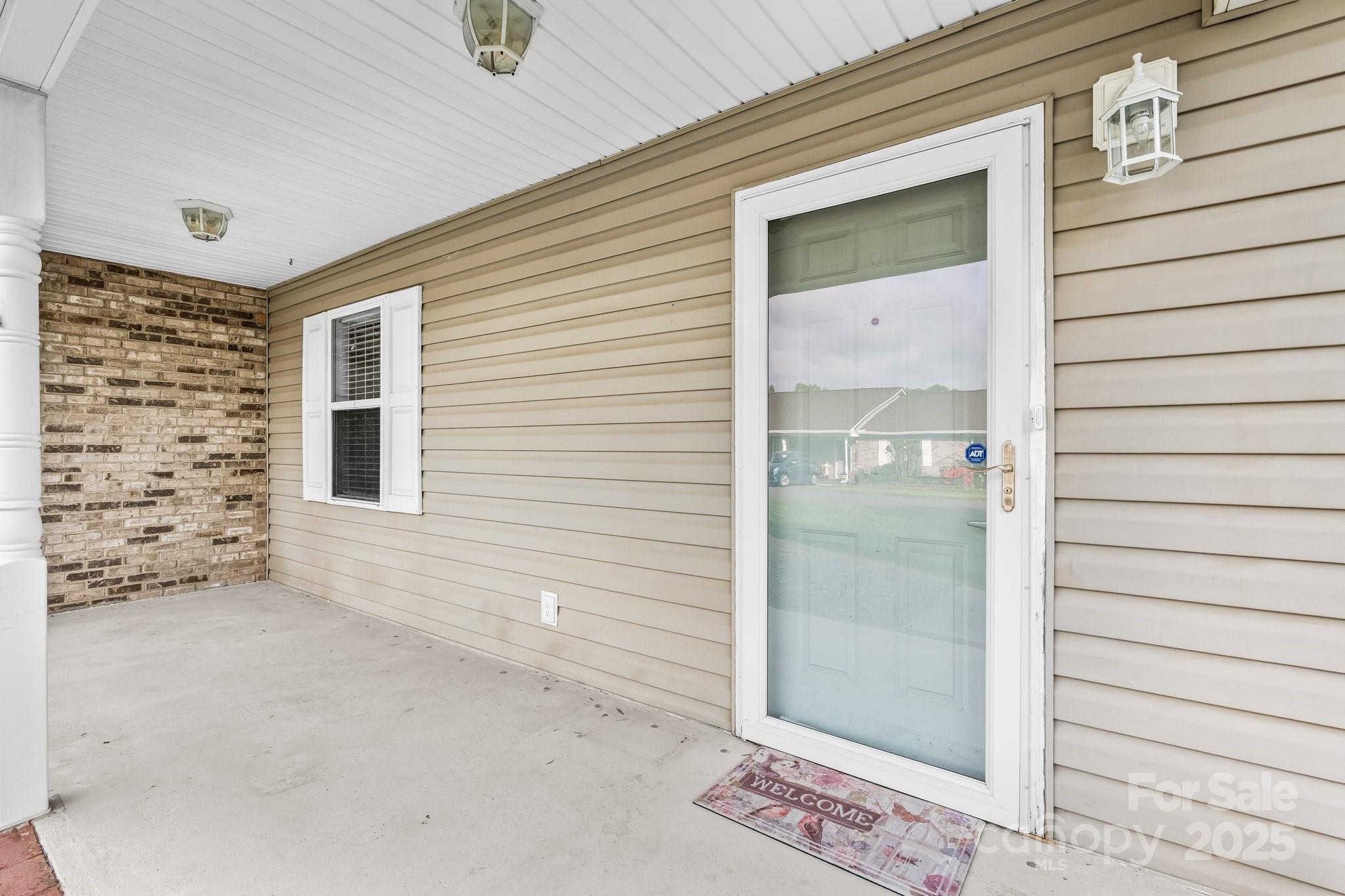 Conover Manor - Residential