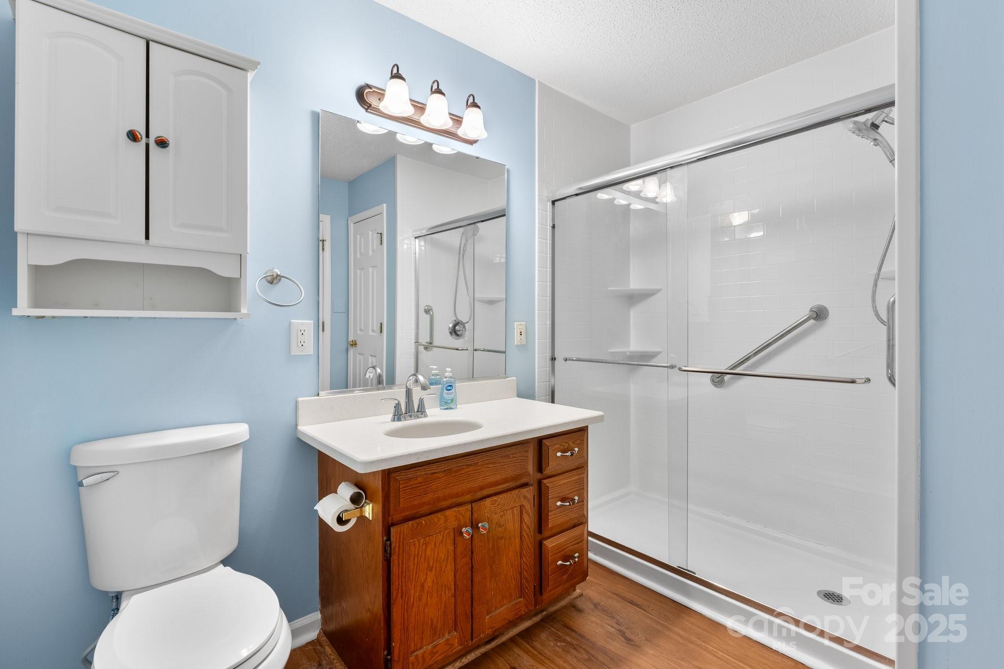 Conover Manor - Residential