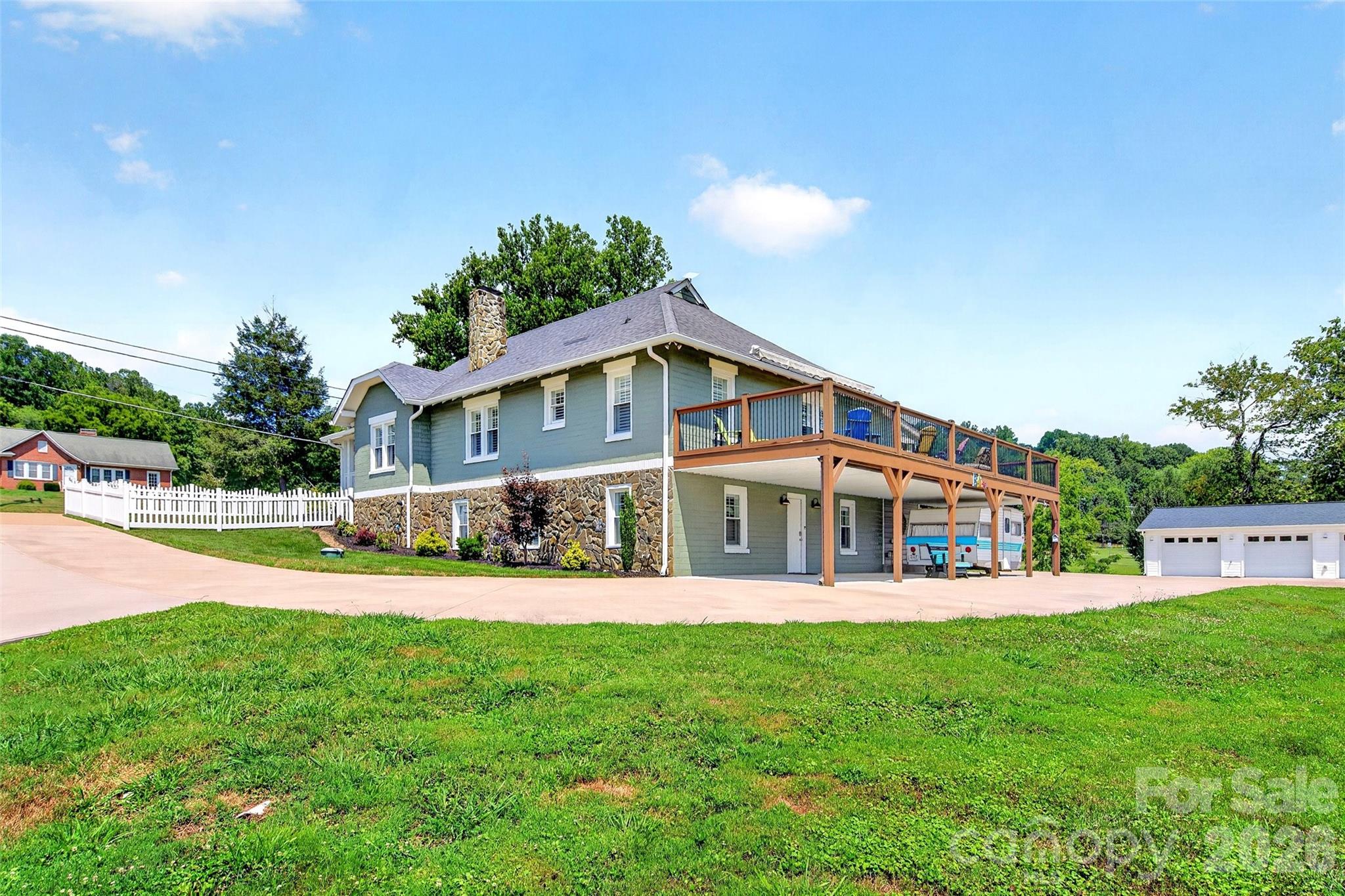 768 Lake Tahoma Road