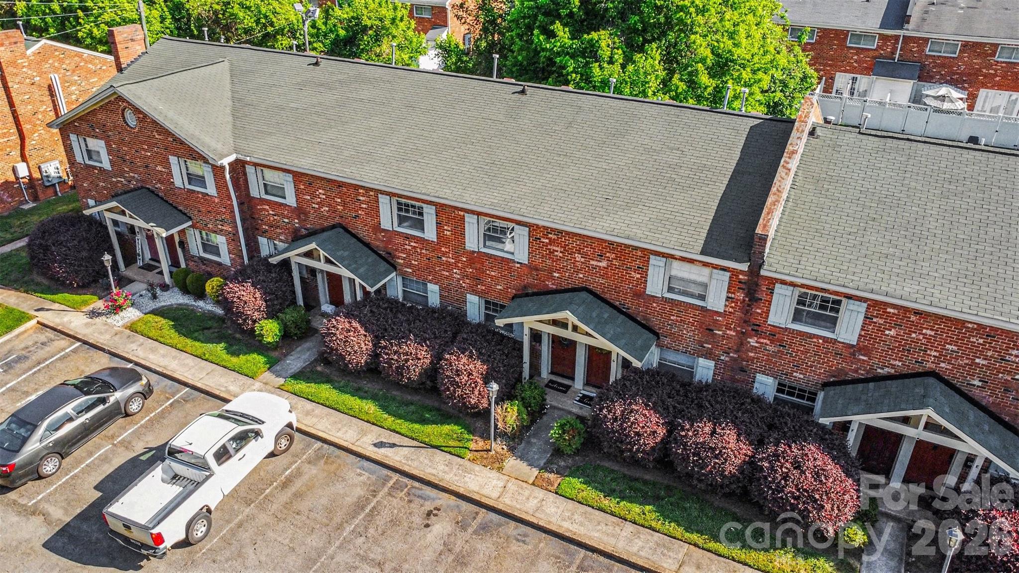 Jamestowne Commons - Residential