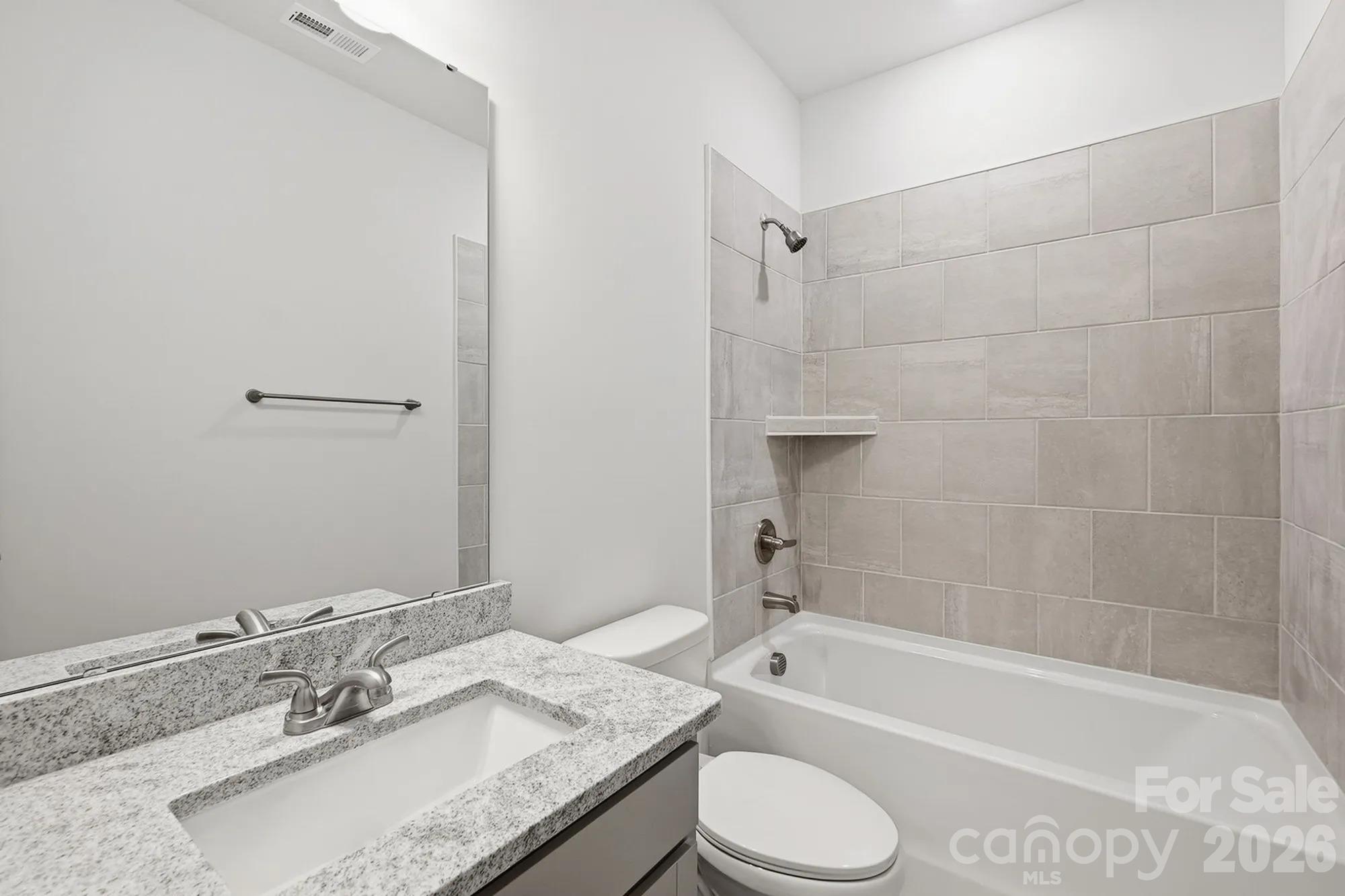 4614 Lakeview Road 2