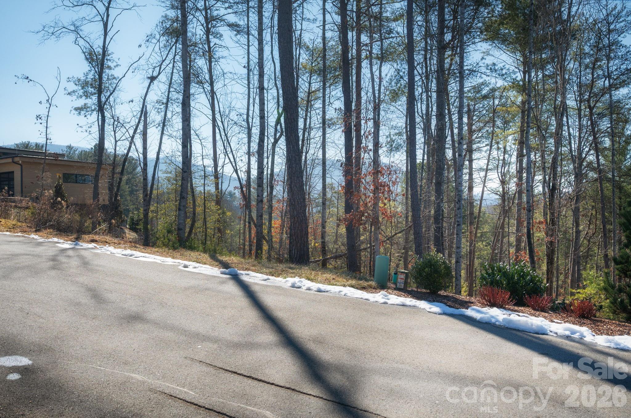 161 Riverbend Forest Drive 9