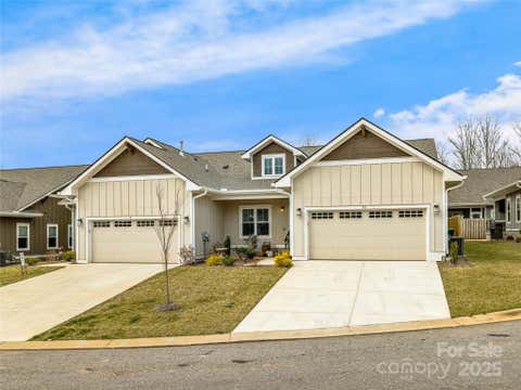 Photo for 10 Cozy Cottage Way