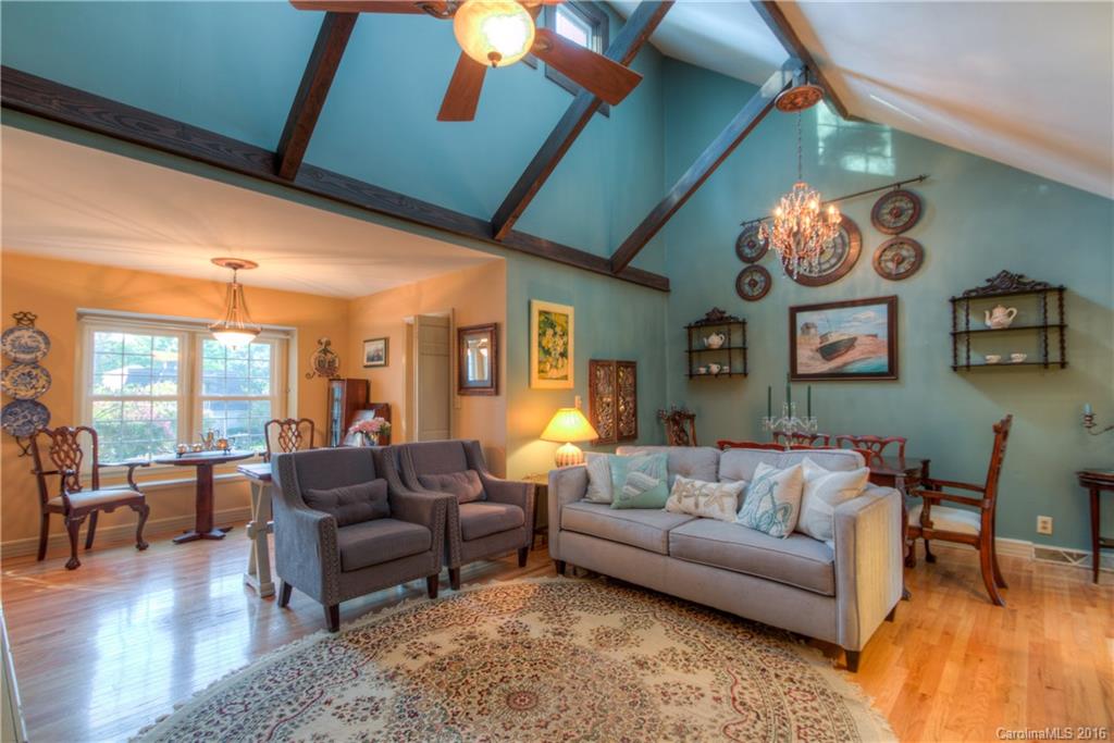 Tega Cay - Residential