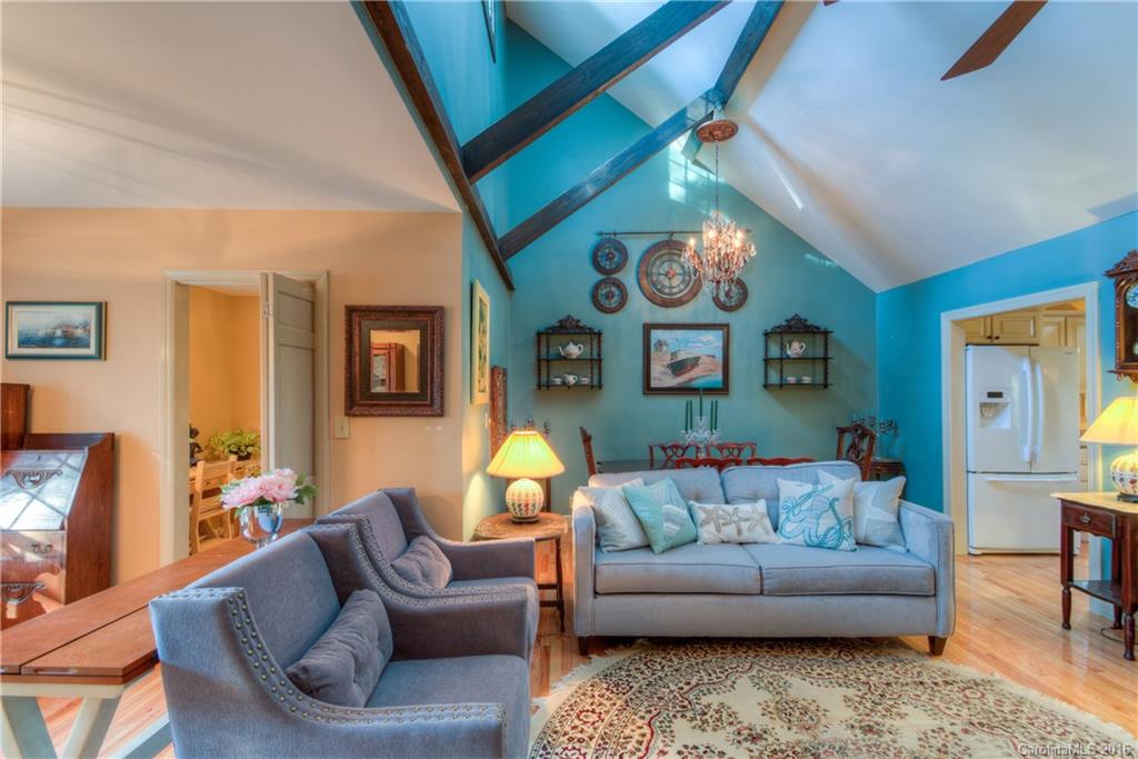 Tega Cay - Residential