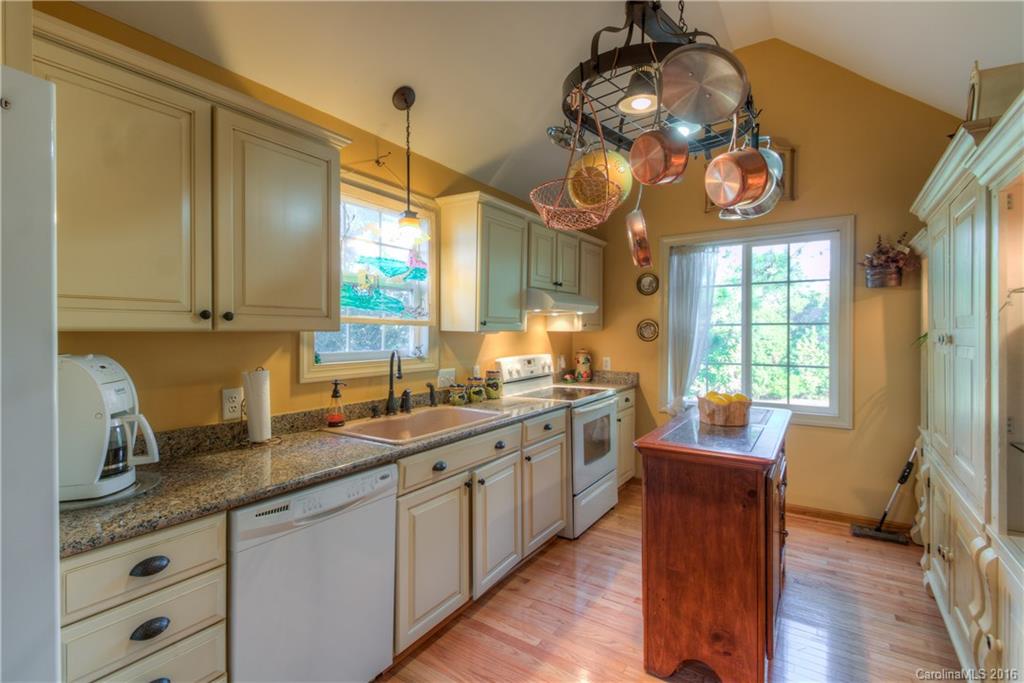 Tega Cay - Residential