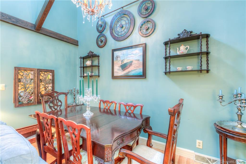 Tega Cay - Residential