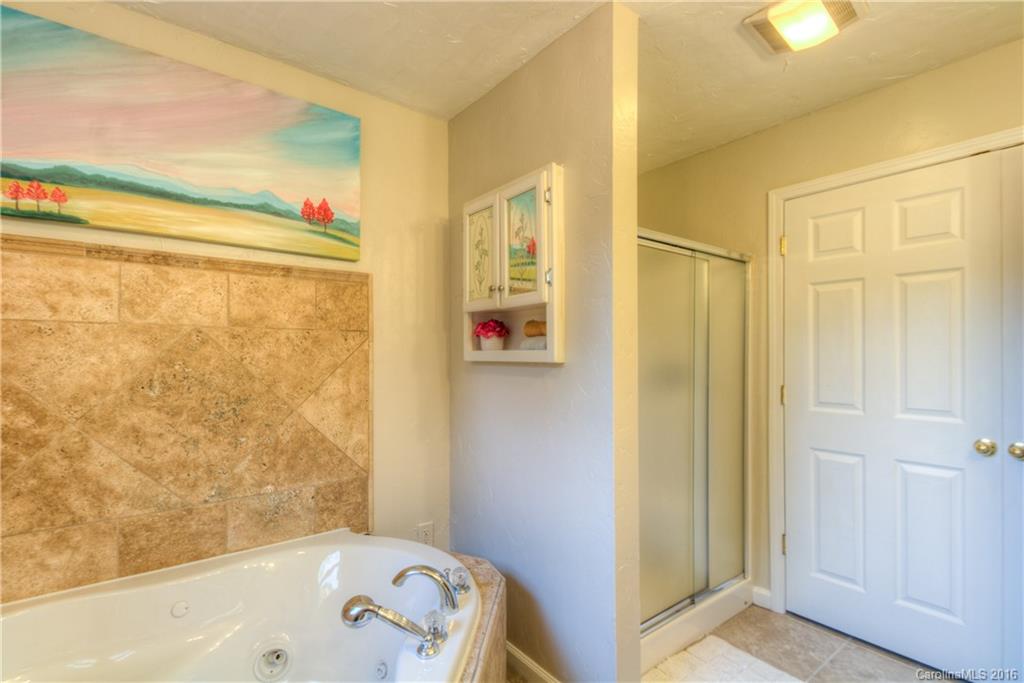 Tega Cay - Residential