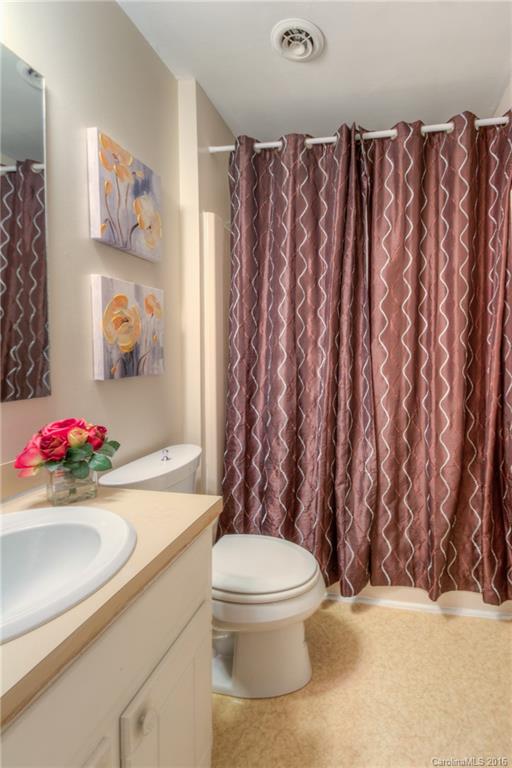 Tega Cay - Residential