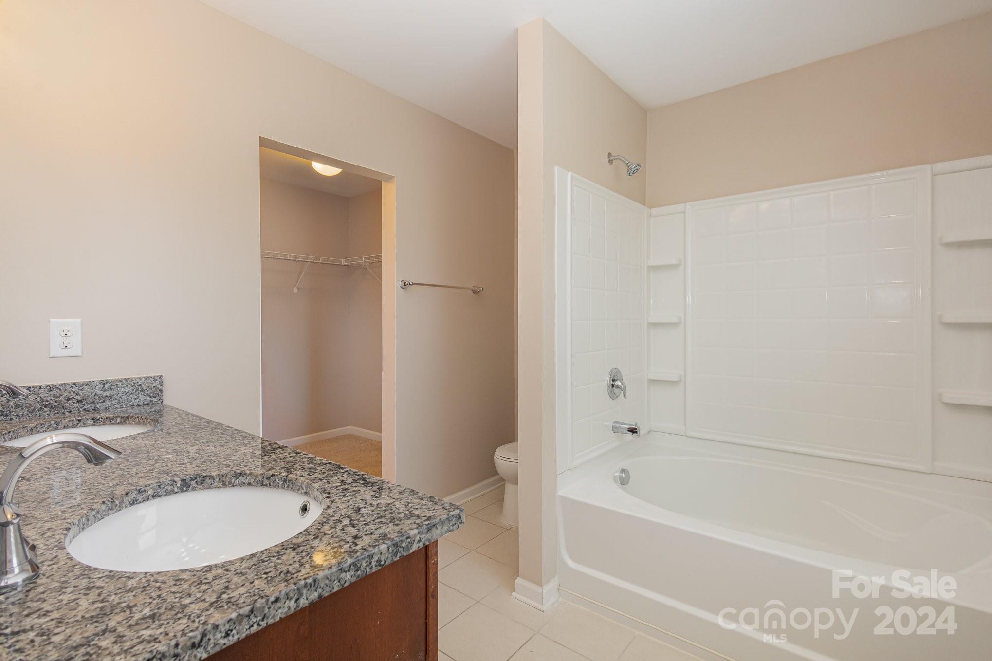 Lexington Commons - Residential