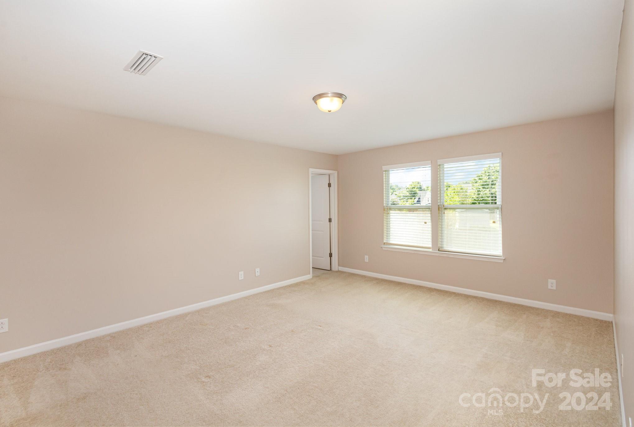 Lexington Commons - Residential