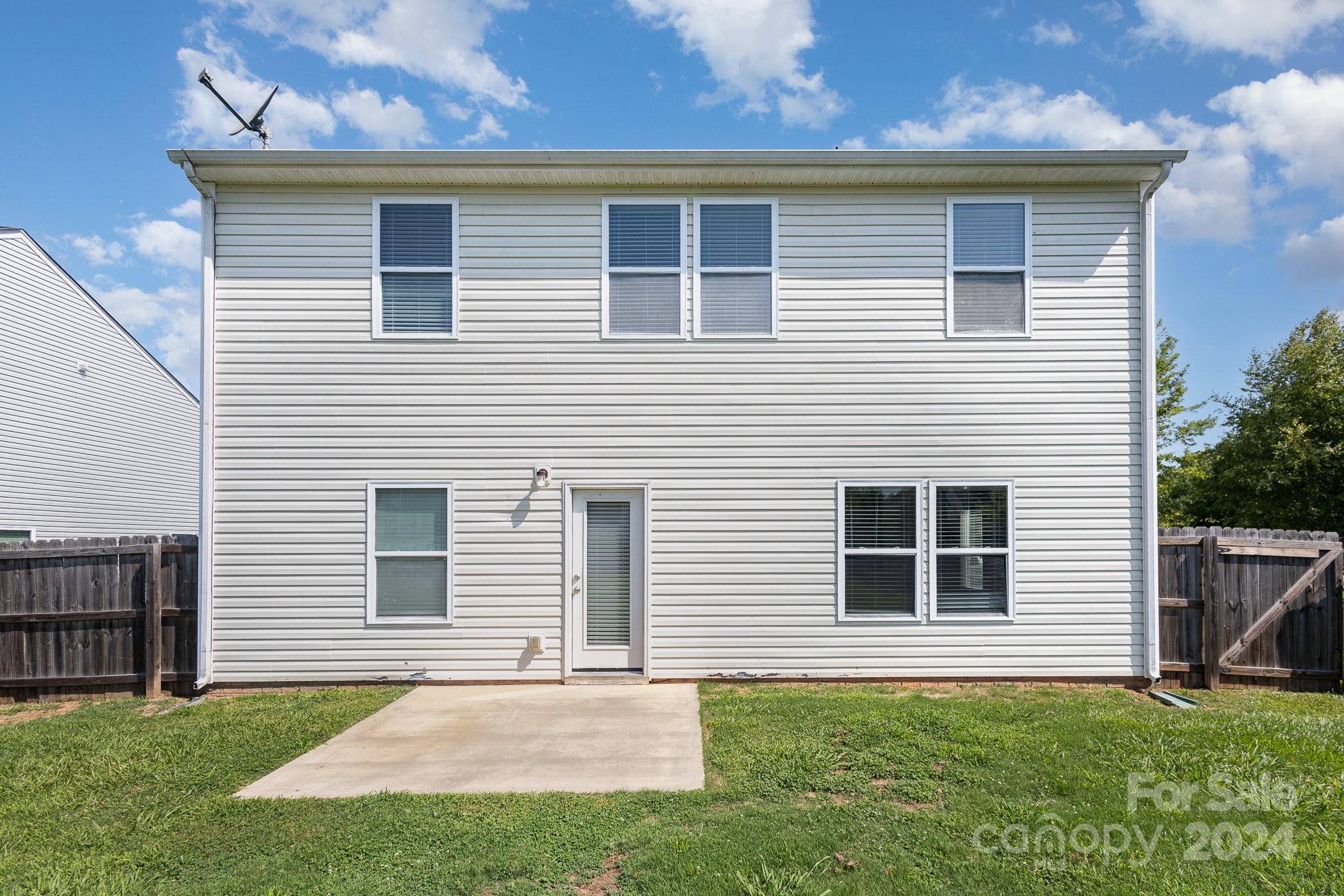 Lexington Commons - Residential