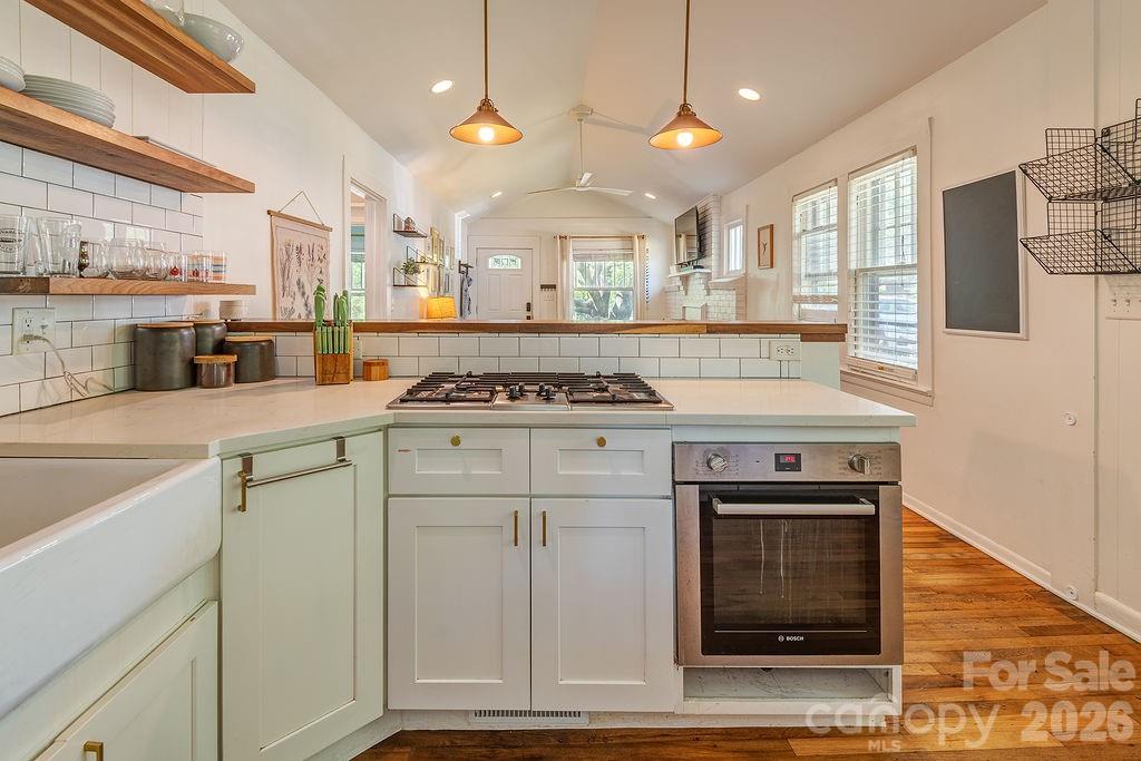 Falconhurst - Residential