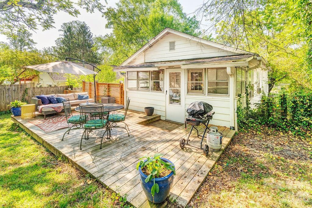 Falconhurst - Residential