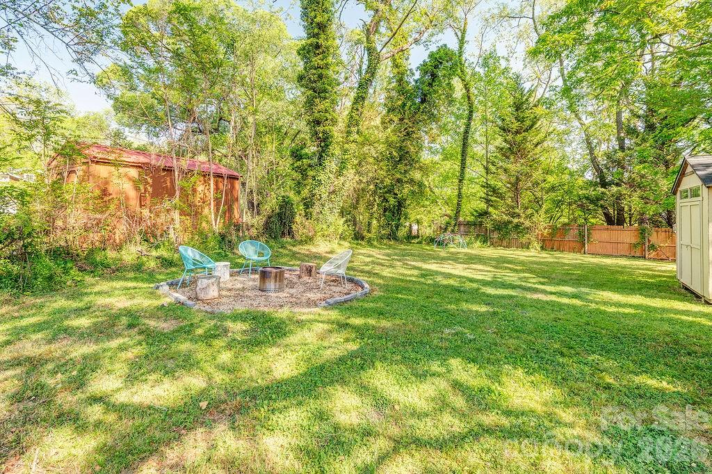Falconhurst - Residential