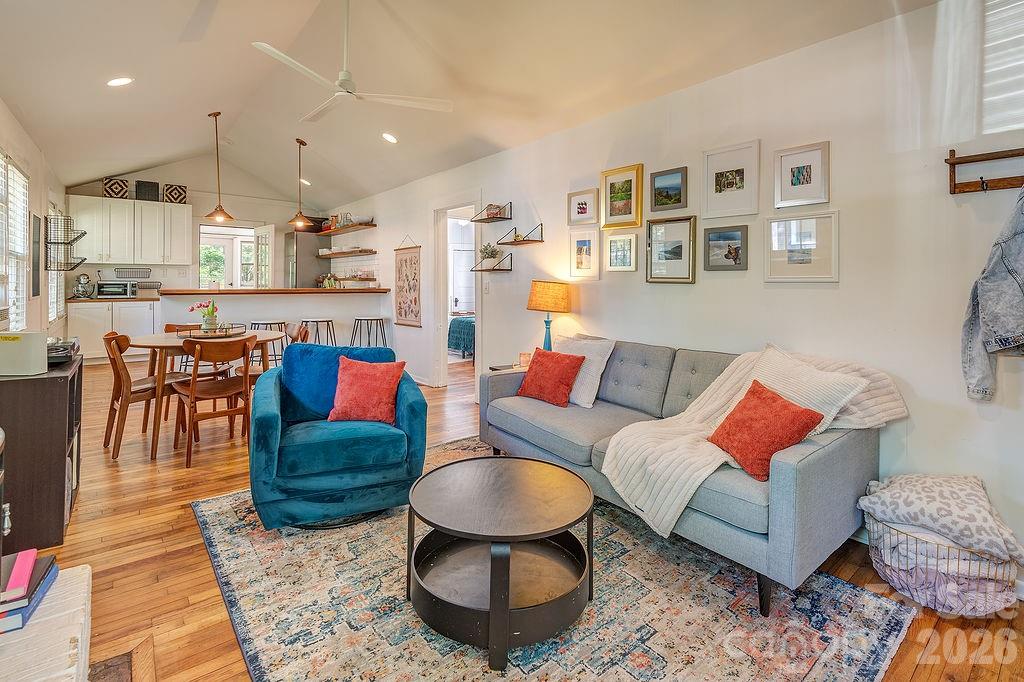 Falconhurst - Residential