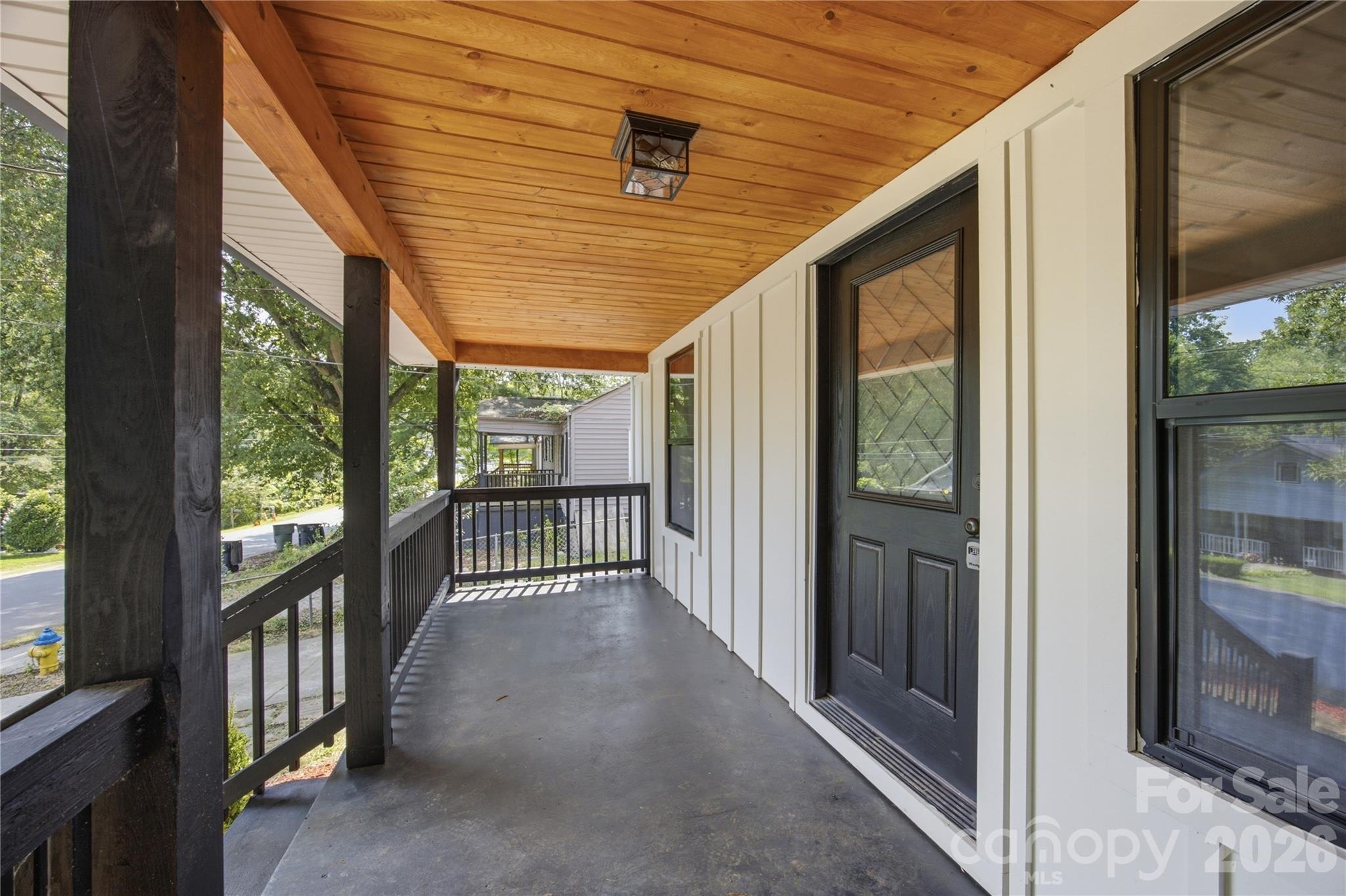15 Meadowview Avenue