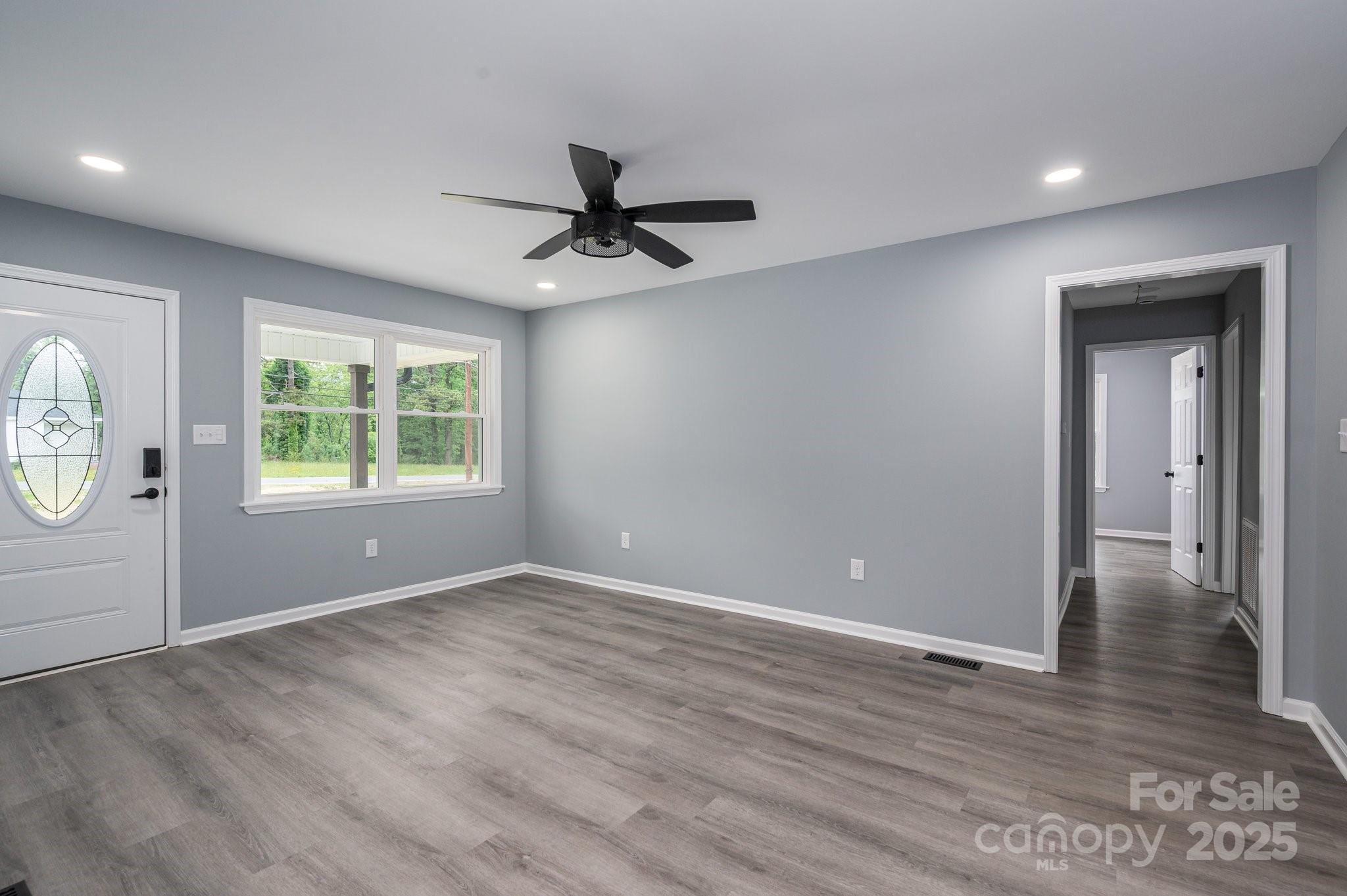1428 E Main Street