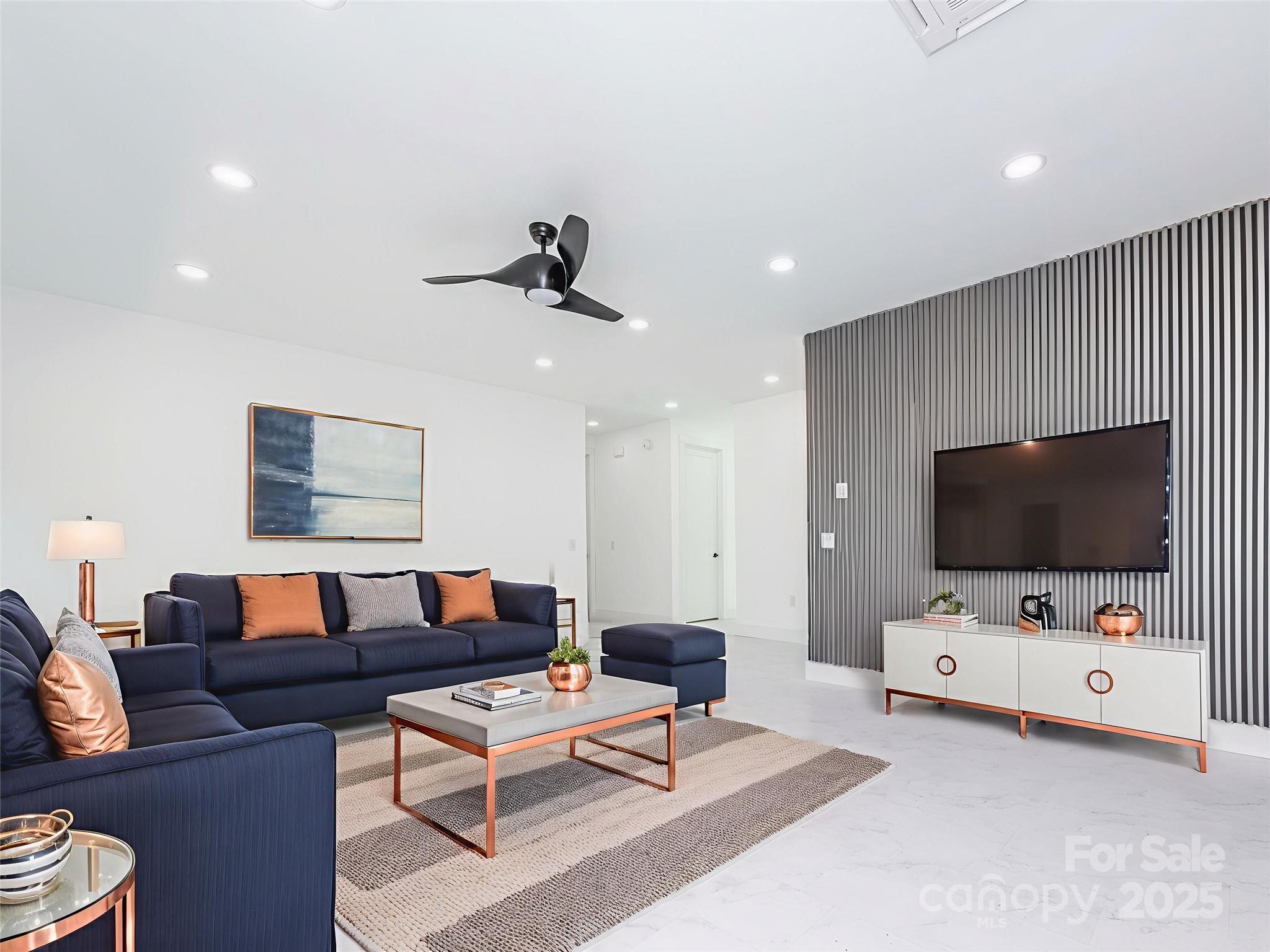 6548 Emerald Isle Drive