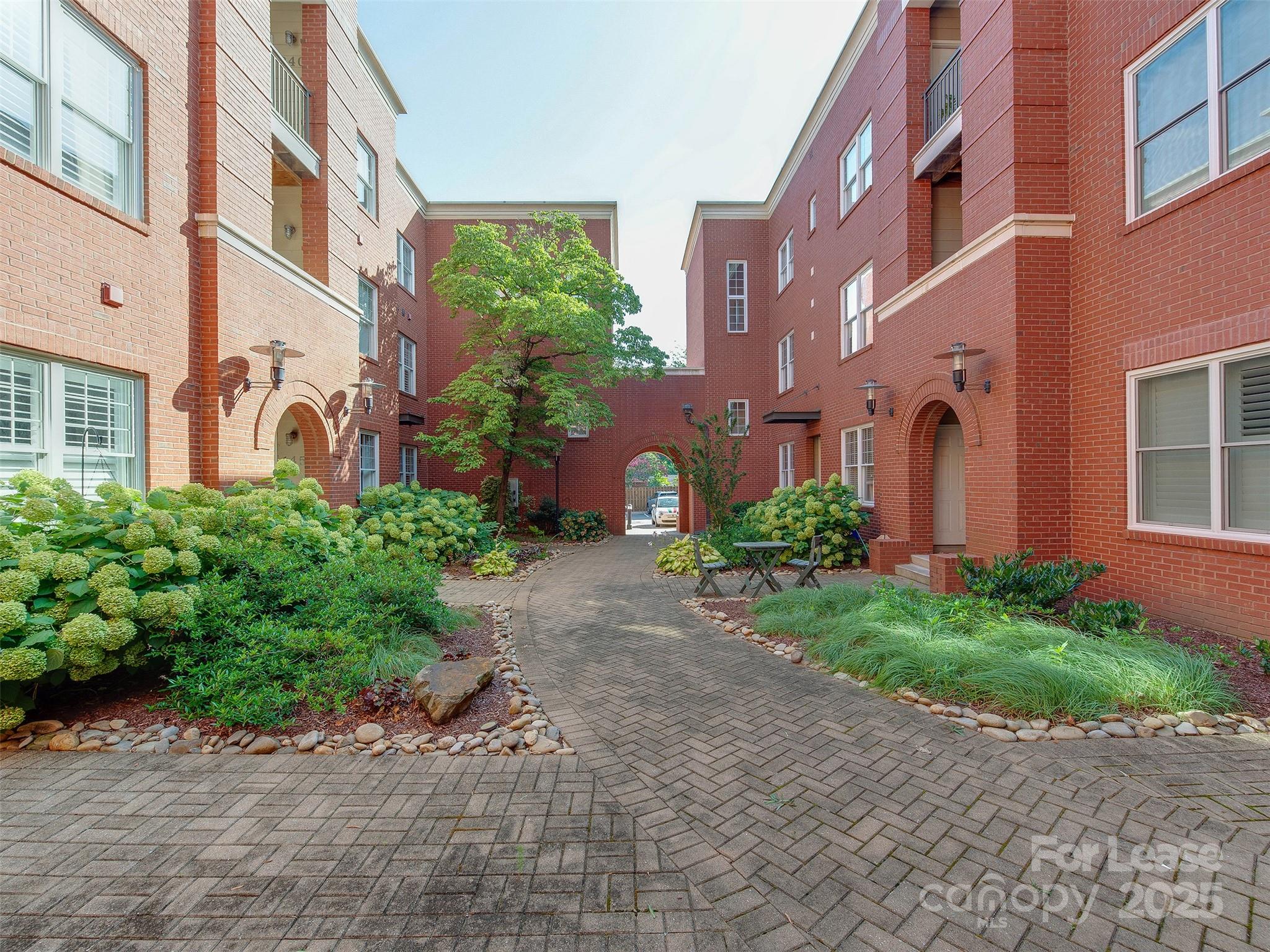 Elizabeth - Residential Lease