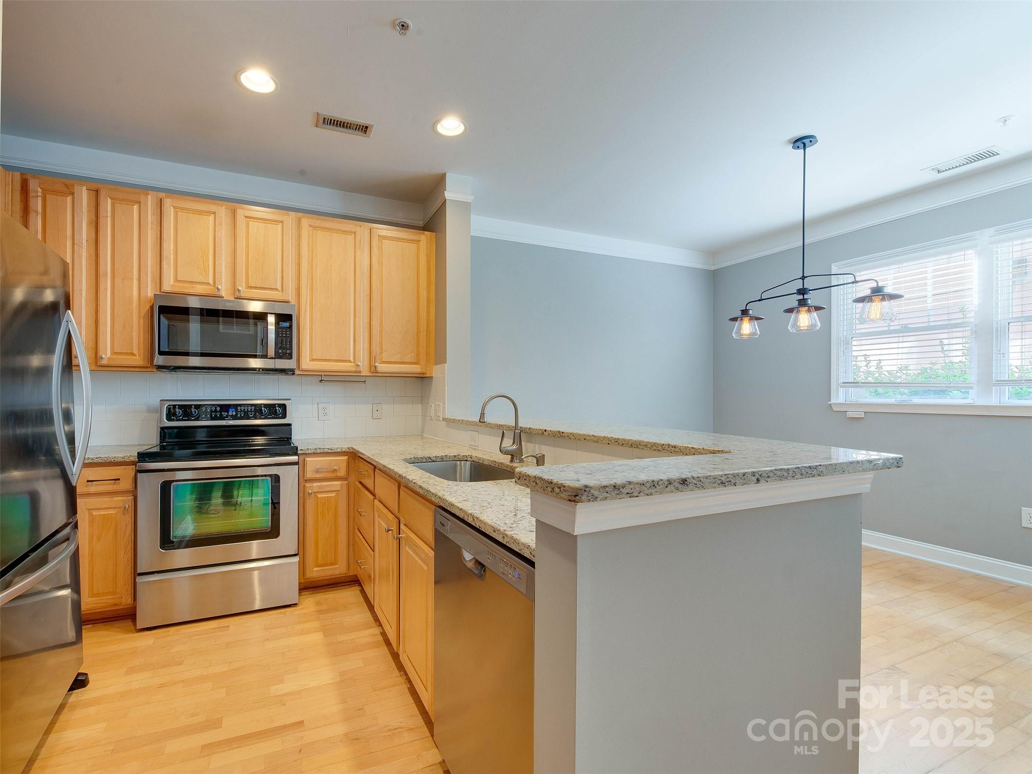 Elizabeth - Residential Lease