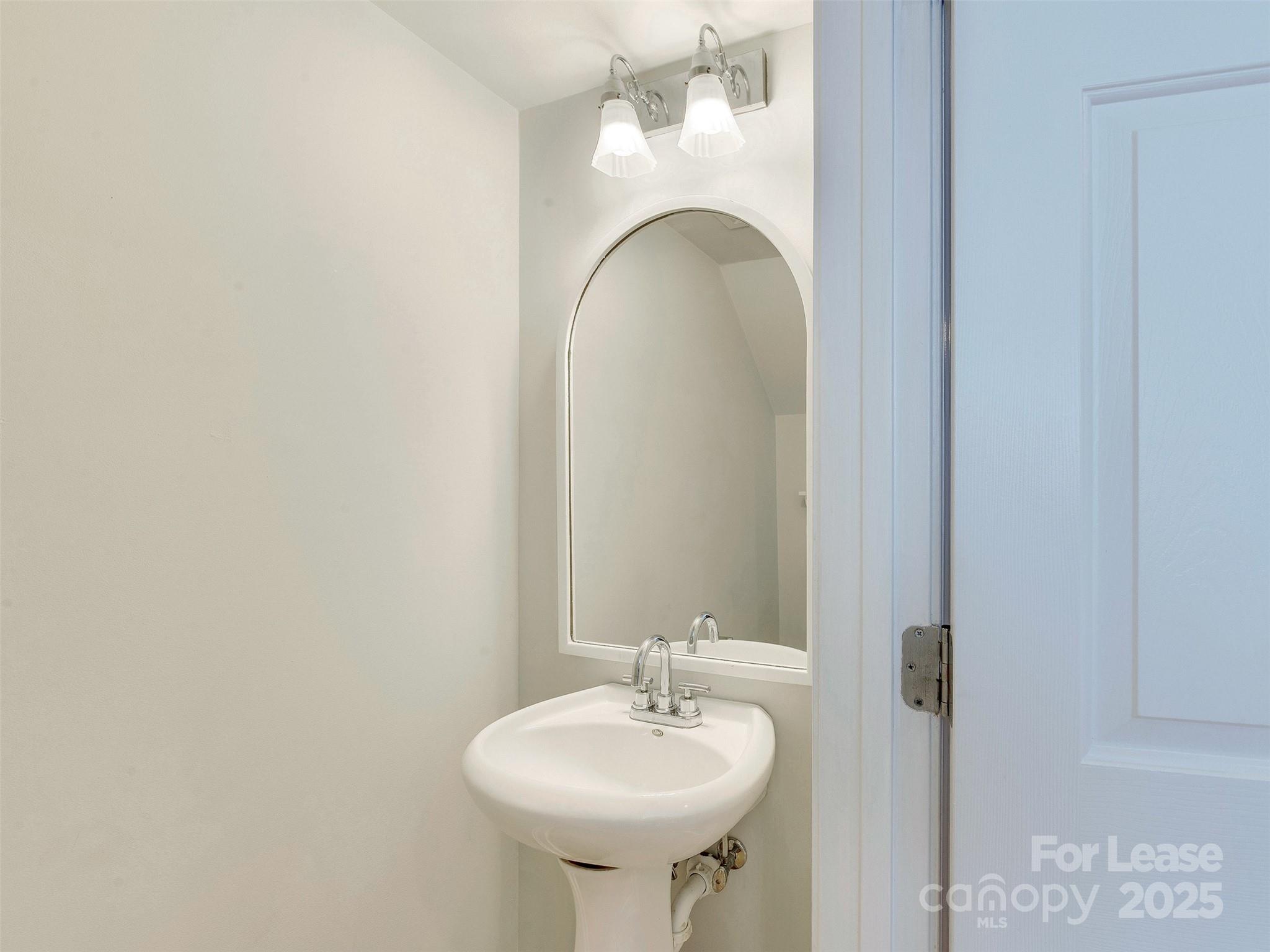 Elizabeth - Residential Lease