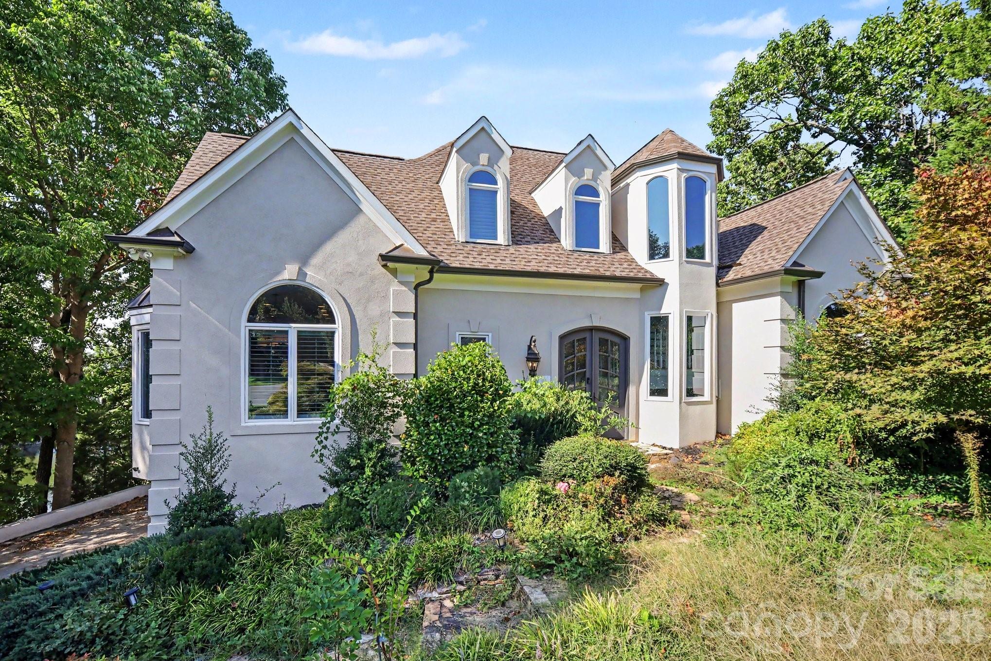 16101 Whitesail Drive
