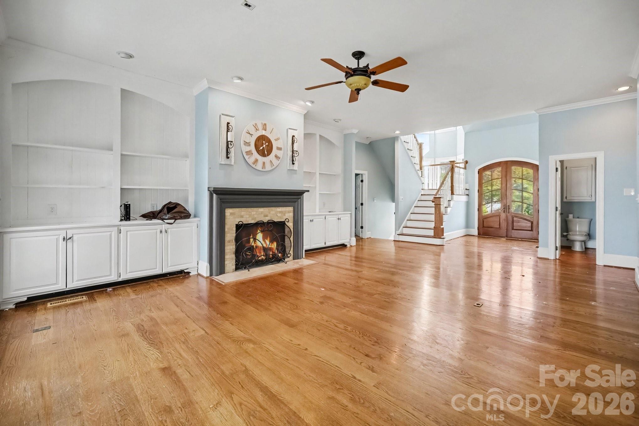 16101 Whitesail Drive